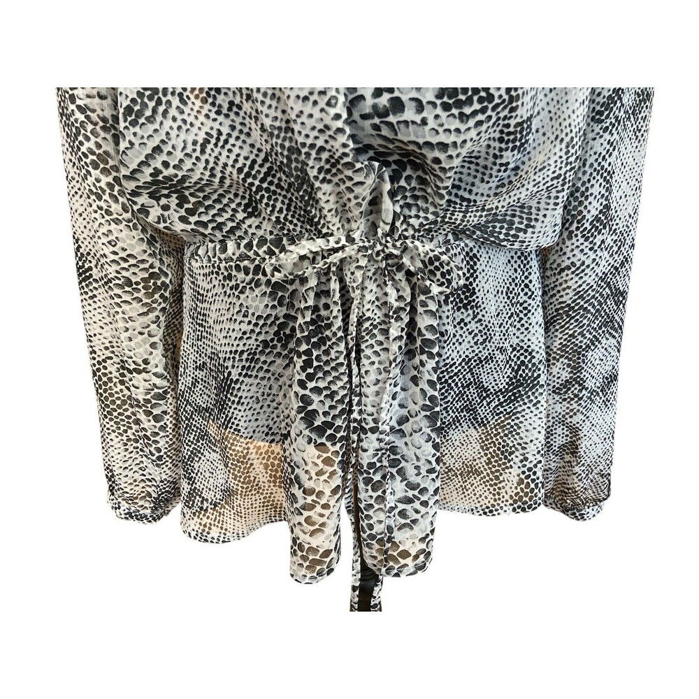Susan Graver Women's Printed Liquid Knit Top M Long Sleeve - Picture 8 of 11